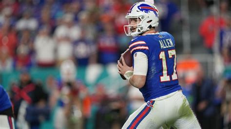 NFL wild card playoff: Betting odds, lines, spreads, picks.